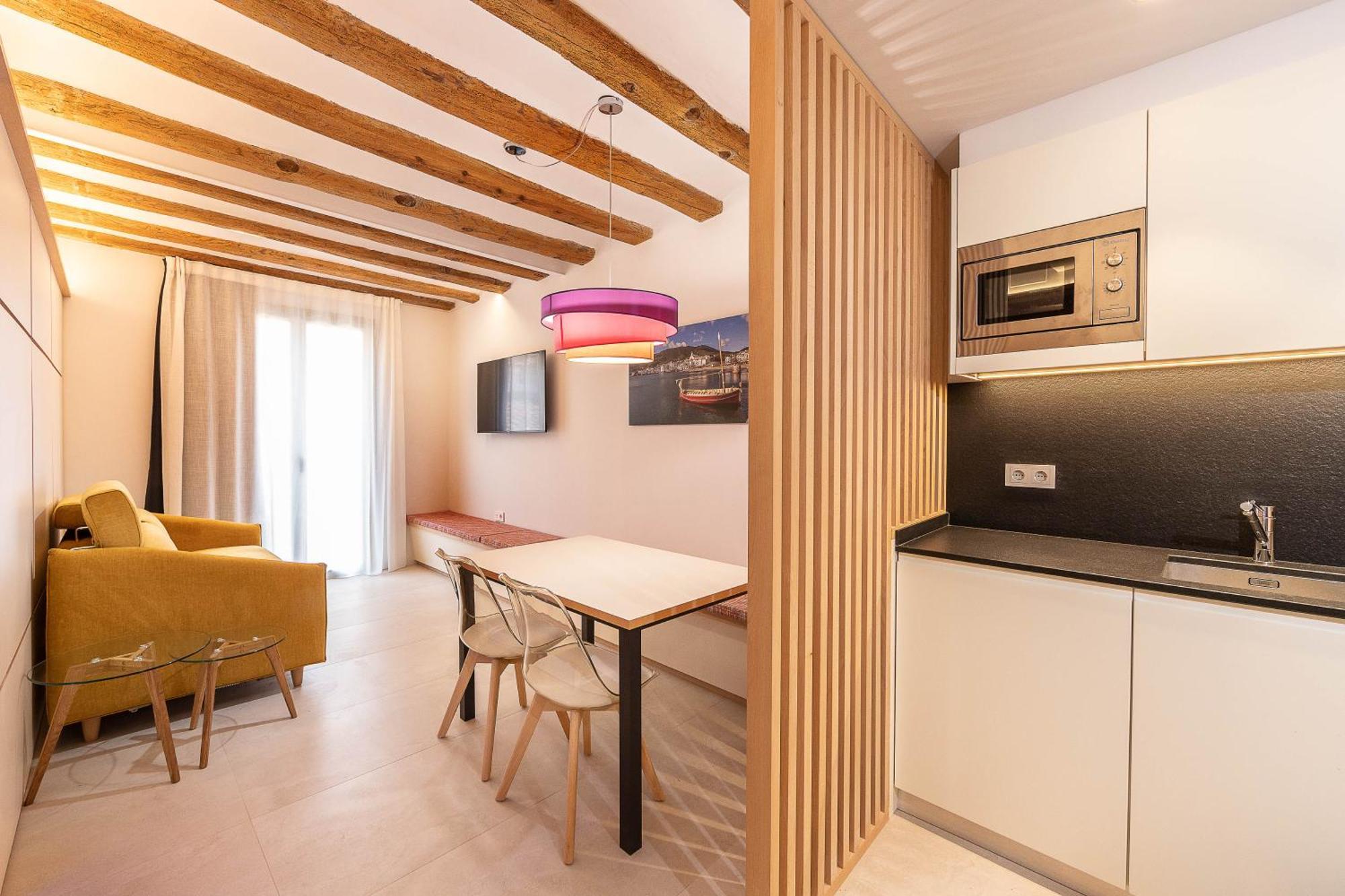 C&C Apartments Figueres  Exteriör bild
